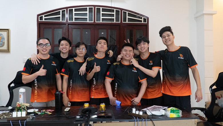 Lien Quan Mobile: Team Flash becomes the last representative of Vietnam to attend AIC 2021 - Photo 1