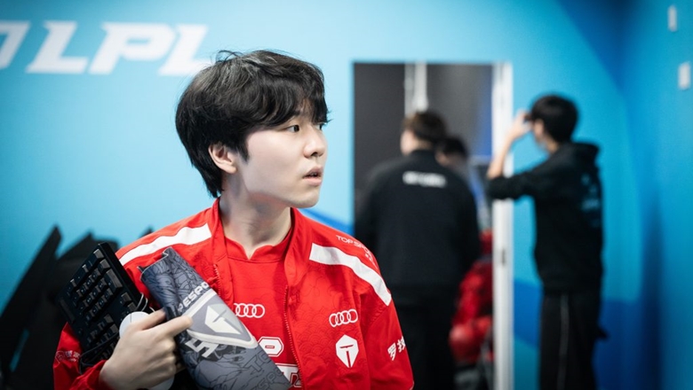 Rookie farewell to the top eSports - Photo 1