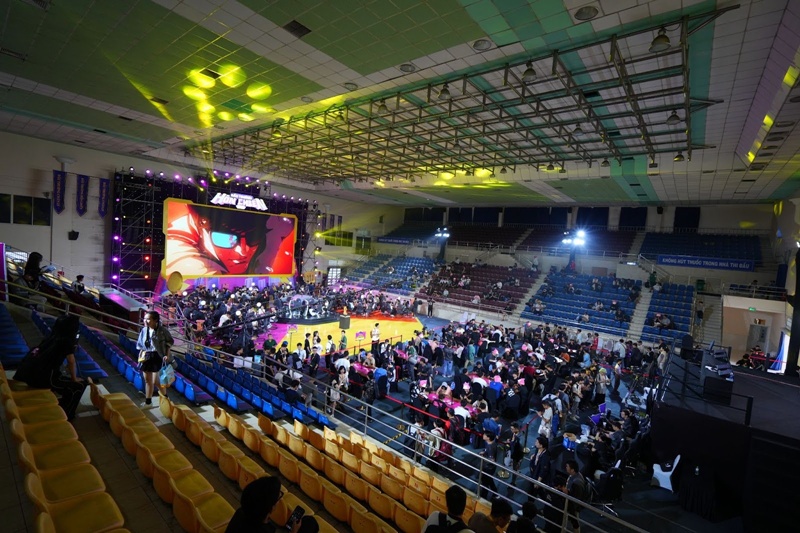 Successfully closing the chaotic arena season 2, player YBY1 won 2 items of competition - Photo 2