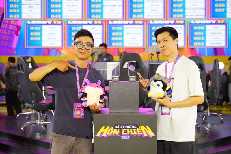 Successfully closing the chaotic arena season 2, player YBY1 won 2 items of competition - Photo 7