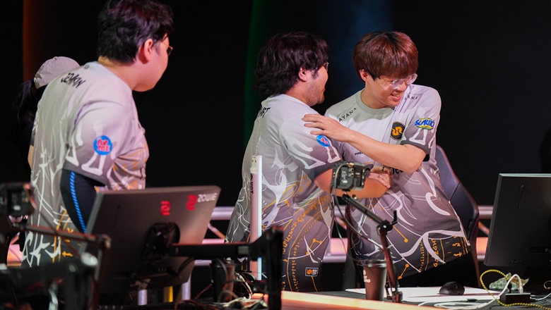 Week 4 VCT Pacific Stage 1 2025: Crazyguy against the Masters champion Masters Bangkok 2025 - Photo 1